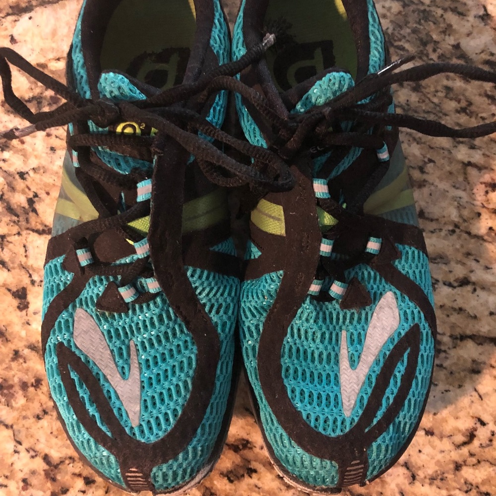 Brooks pure connect 2